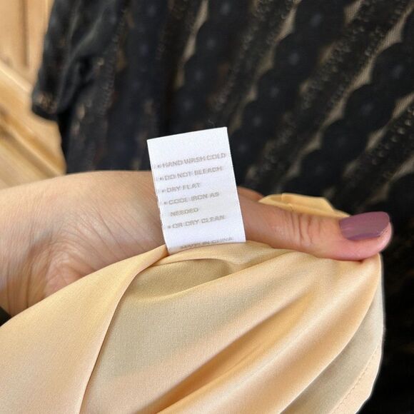 Ellie Kai 6 Black Lace Dress Short Sleeves V-Neck Classic Timeless Shift - Picture 11 of 11